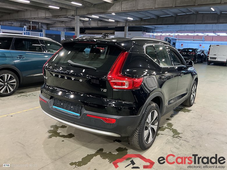 VOLVO XC40 1.5 T2 ESSENTIAL #4