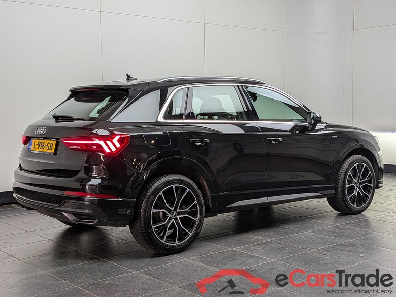 AUDI Q3 45 TFSI e S edition #3