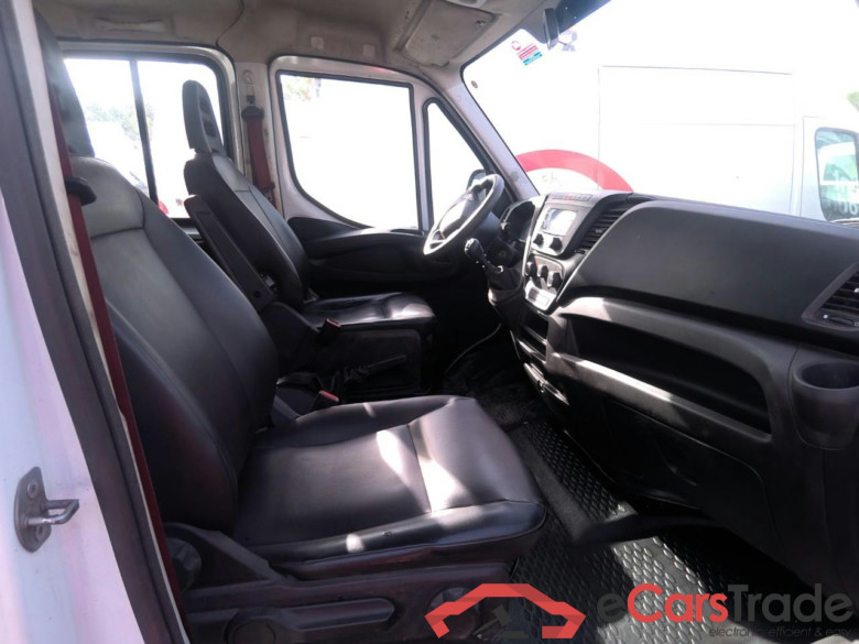 BENNE DOUBLE CABINE COFFRE JPM #5
