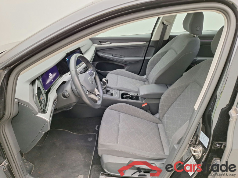 VW, Golf VIII Var '20, Volkswagen Golf Variant VIII 1.0 TSI 81kW Life Bus #3