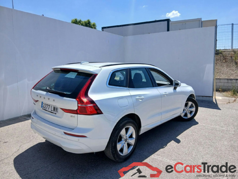 VOLVO XC60 / 2017 / 5P / todoterreno 2.0 B4 D Momentum Pro Auto #2