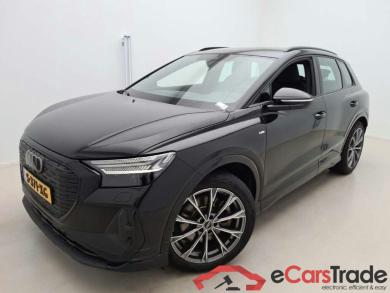 AUDI Q4 e-tron 40 S edition 77 kWh #1
