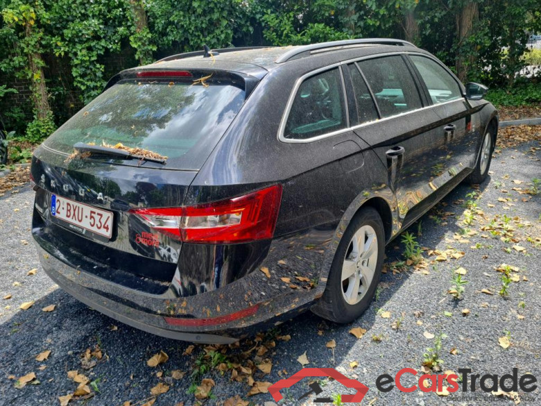 SKODA Superb 2.0 CRTDI 110KW DSG7 CLEVER #4