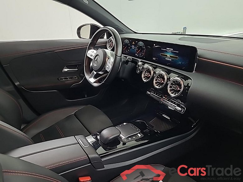 MERCEDES-BENZ CLA CLA 180 DCT AMG Line 4D 100kW #6