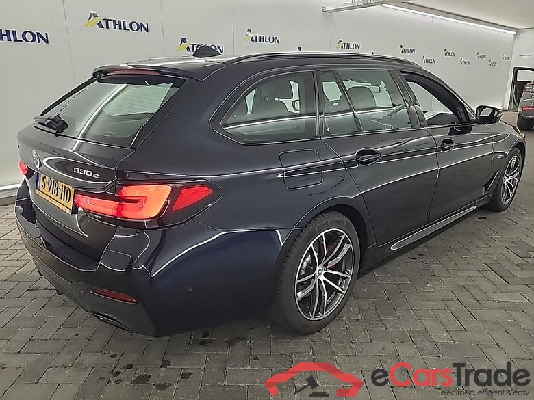 BMW 5-serie Touring 530e xDrive Business Edition Plus 5D 215kW #3