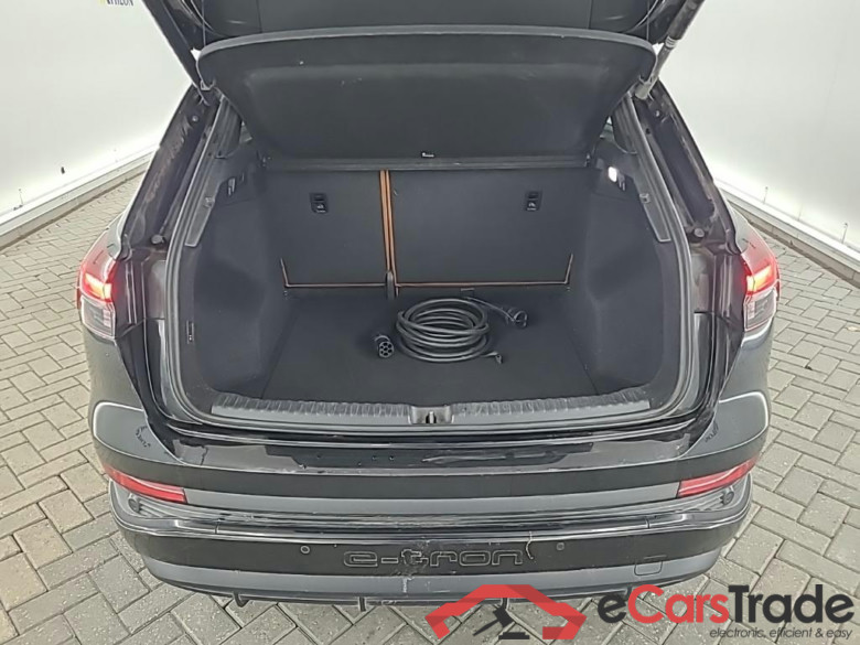 AUDI Q4 e-tron 40 e-tron Launch edition S Competition 5D 150kW #5