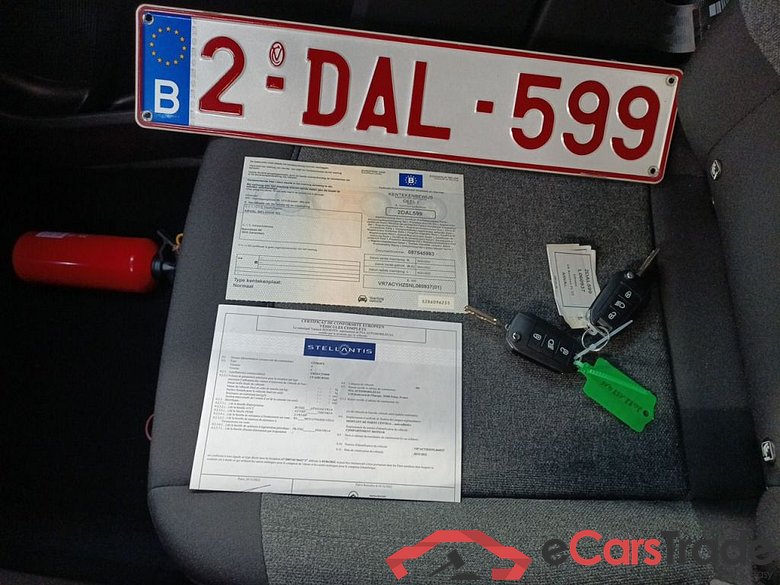 Citroën C5 Aircross 1.5 BlueHDi 130 S&S EAT8 Live 5d #4