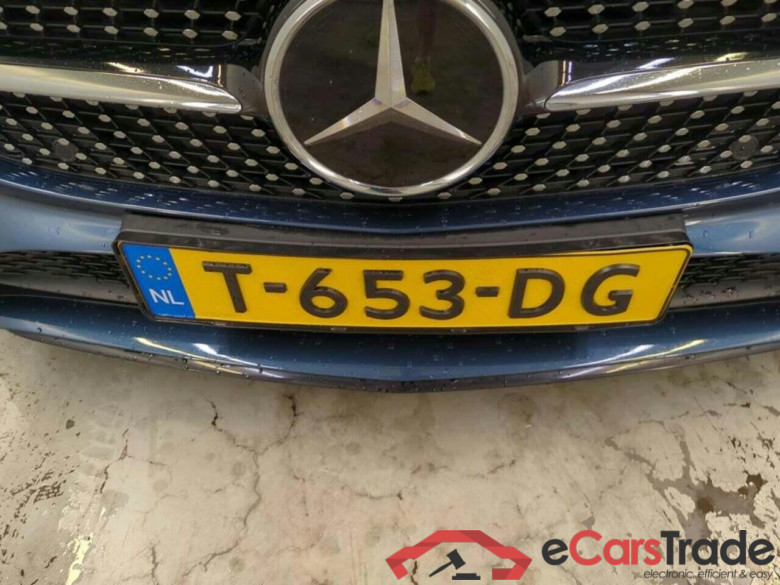 MERCEDES-BENZ CLA-klasse Shooting Brake 200 Prem. Plus #4