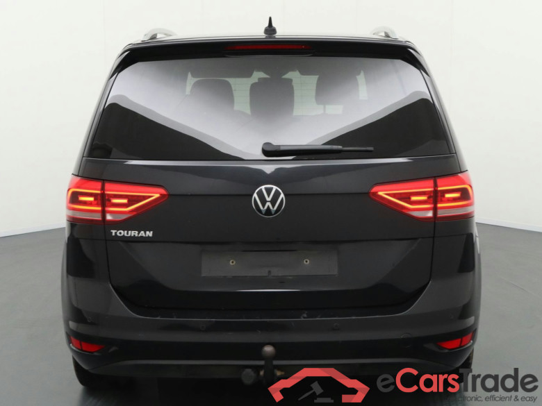 Volkswagen Touran Carat 2.0 Tdi 115 DSG7 #4