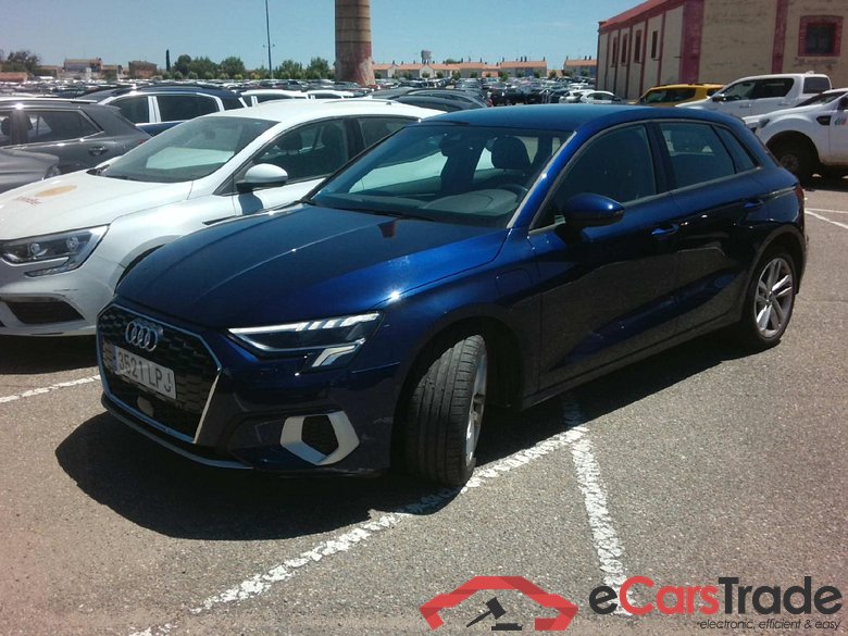 AUDI A3 / 2020 / 5P / berlina con portón Sportback Advanced 40 TFSI e 150kW S tro