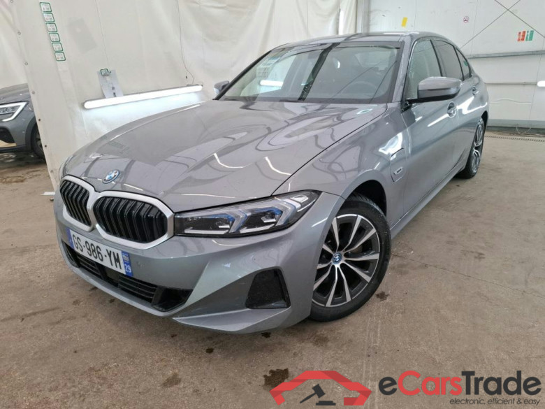 BMW Série 3 Berline / 2022 / 4P / Berline 320e 204ch Business Design BVA8 Hybride #1