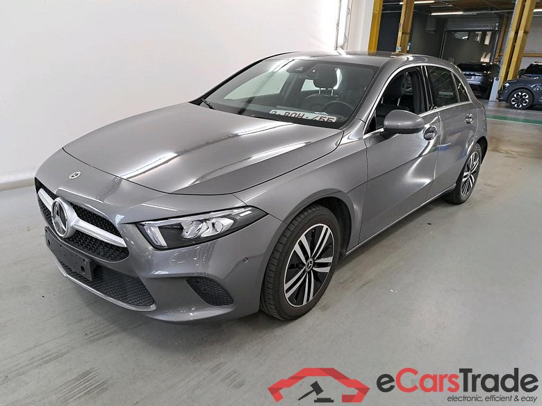 MERCEDES-BENZ A-CLASS 1.3 A 250 E DCT BUSINESS SOLUTION