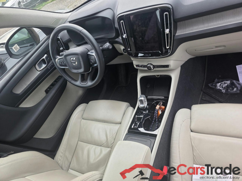 XC40 Ultimate Dark 2WD 2.0 B4 145KW AT7 E6d #3
