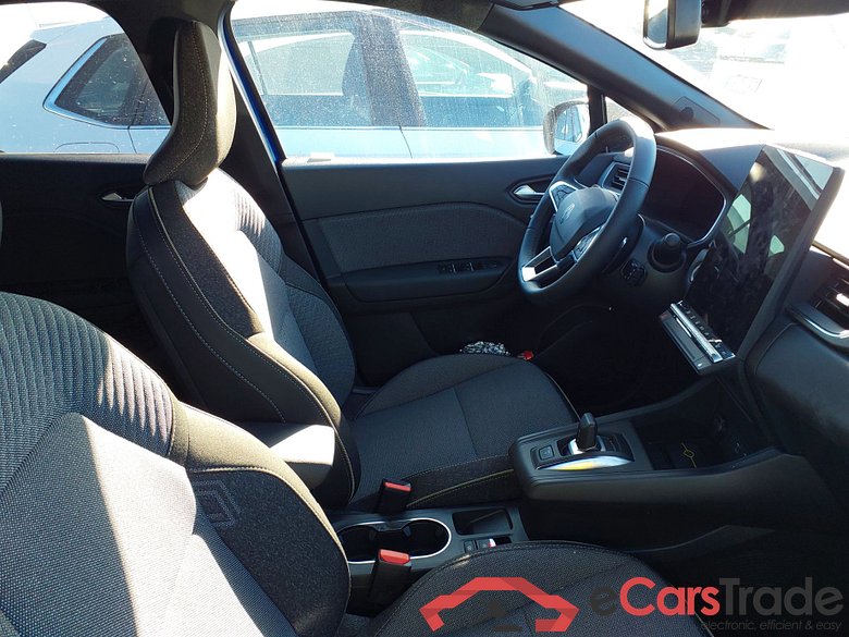 RENAULT Captur TCe 103 kw (140cv) EDC mild hybrid Techno(Winterpack) #3