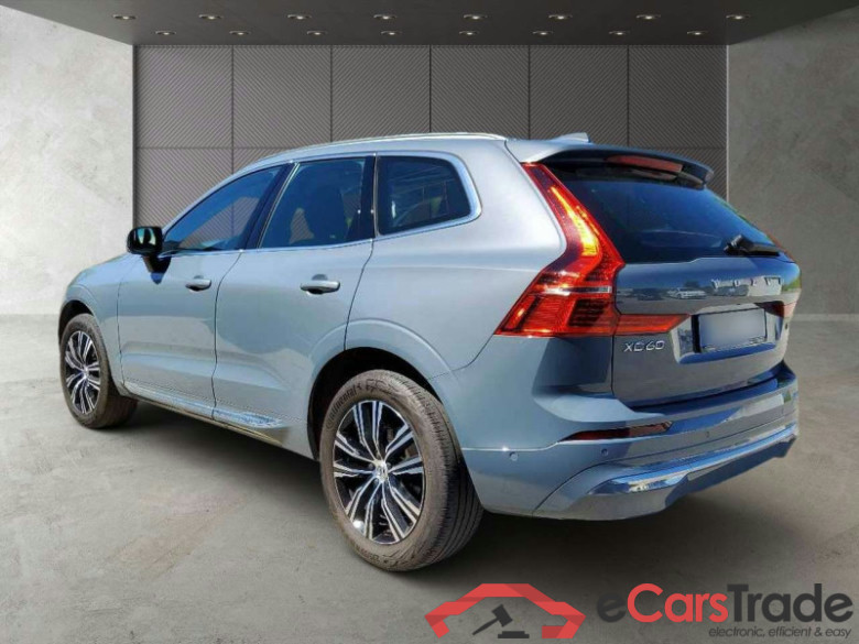 Volvo XC60 (03.2017->) DE - SUV5 B5 (Benzin) 2WD EU6d, Inscription Mild-Hybrid, (Facelift) 2021 - 2022 #4