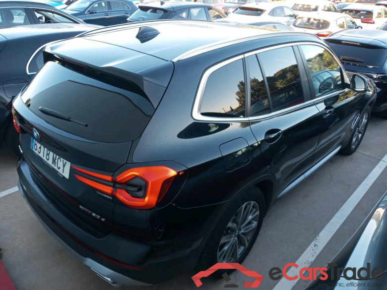 BMW X3 / 2021 / 5P / todoterreno xDrive20d xLine (AC3) #2
