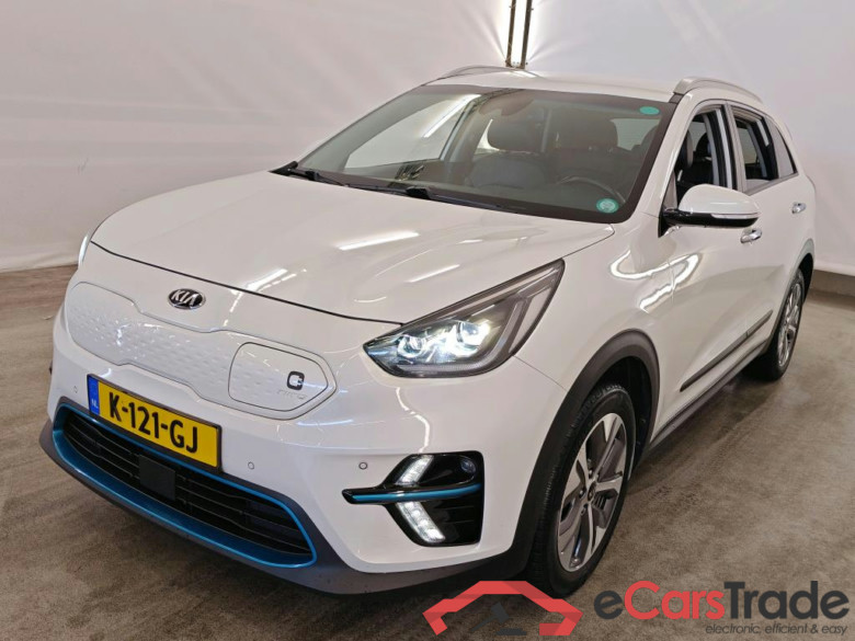 Kia e-Niro 64kWh ExecutiveLine 5d #1