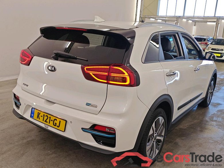 Kia e-Niro 64kWh ExecutiveLine 5d #2