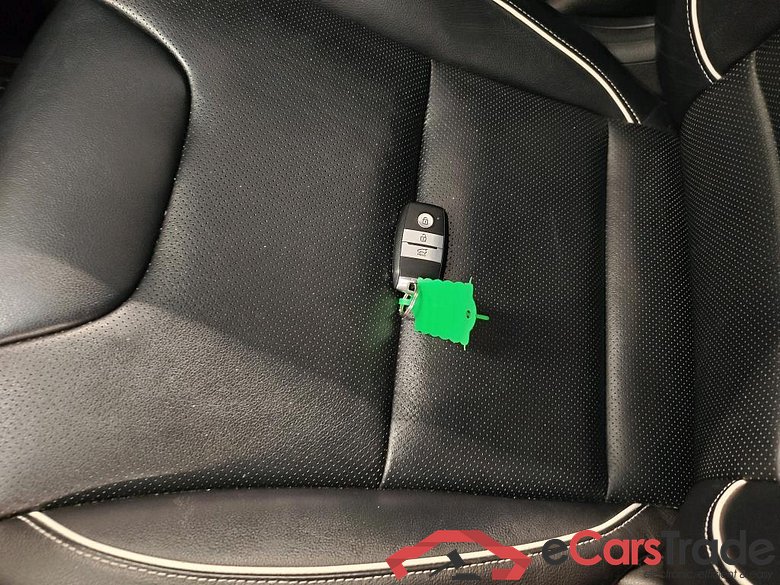 Kia e-Niro 64kWh ExecutiveLine 5d #4