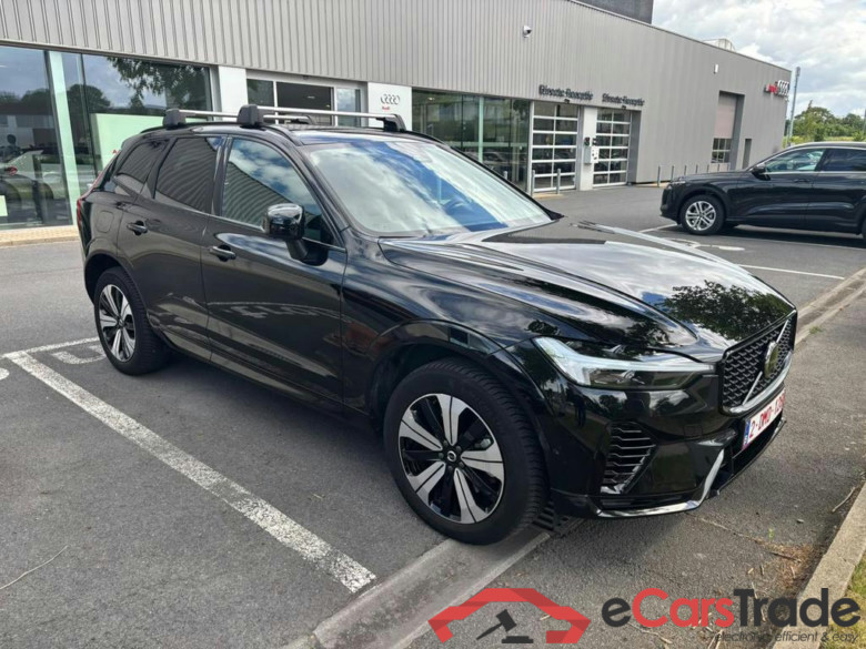 VOLVO XC60 2.0 T8 PHEV AWD Plus Dark (335kW) #2