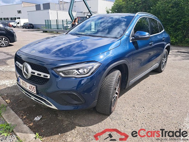 MERCEDES - MER GLA 250e 218PK DCT Business Solution Luxury * HYBRID *