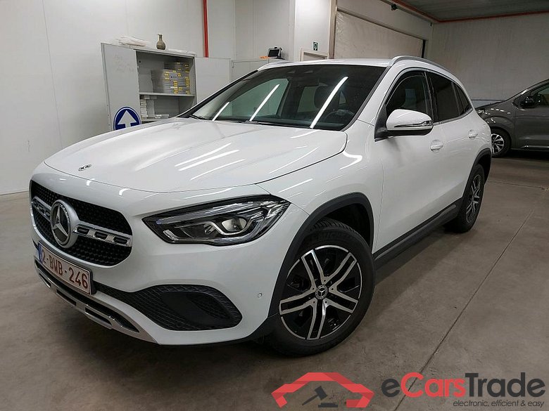 MERCEDES - MER GLA 250e 218PK DCT Business Solution Luxury * HYBRID * #1