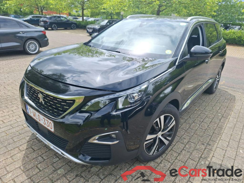 PEUGEOT - PEU 5008 BlueHDi 130PK EAT8 Allure With Two Removable Seats & VisioPark II & Drive Assist & Full LED & Focal HiFi &  Pano Roof #1