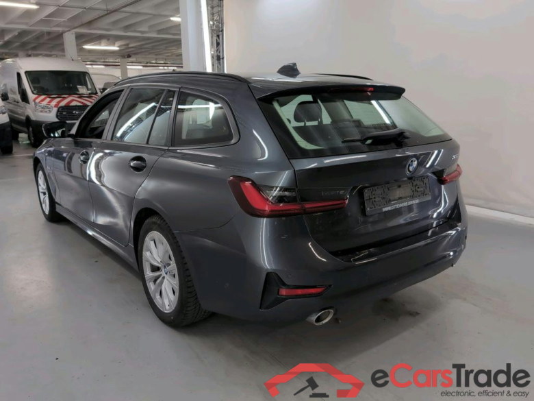 BMW 3 SERIES TOURING 2.0 330E (215KW) TOURING #3