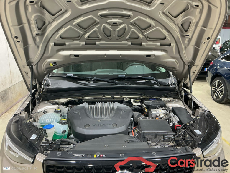 VOLVO XC40 1.5 T4 PHEV PLUS DARK DESIGN DCT #6