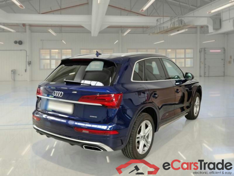 AUDI Q5 / 2020 / 5P / SUV 55 TFSI E S LINE QUATTRO S TRONIC #2