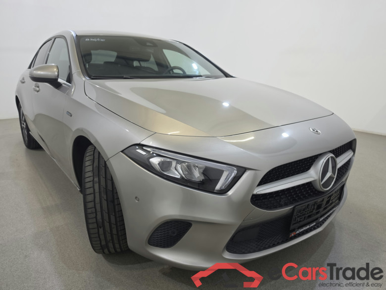 Mercedes A 250e Plug-In Hybrid Aut. LED-Xenon Widescreen Navi 1/2 Sport-Leather KeylessGo Camera Klima PDC ... #3