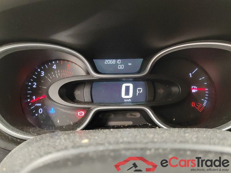Renault Trafic L1H1 dCi 145 EDC Grand Confort 2.9T 4d #6