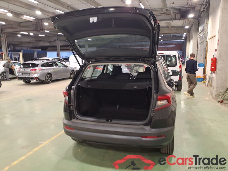 SKODA KAROQ DIESEL 1.6 CR TDi SCR Ambition #3