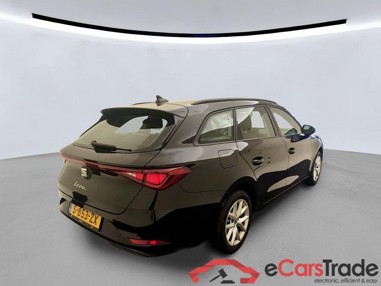 SEAT Leon Sportstourer 66 kW #6