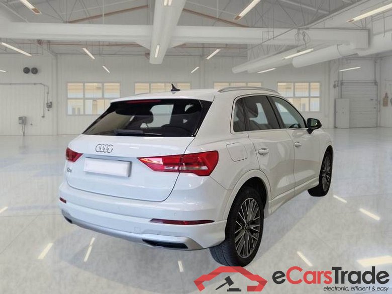 AUDI Q3 / 2018 / 5P / SUV 35 TDI S TRONIC BUSINESS ADVANCED #2