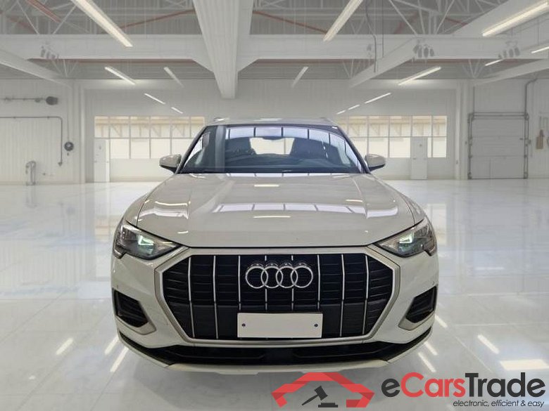 AUDI Q3 / 2018 / 5P / SUV 35 TDI S TRONIC BUSINESS ADVANCED #6