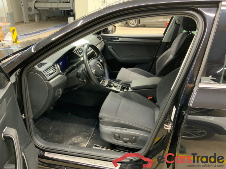 Superb Combi Style 2.0 TDI 110KW AT7 E6d #4
