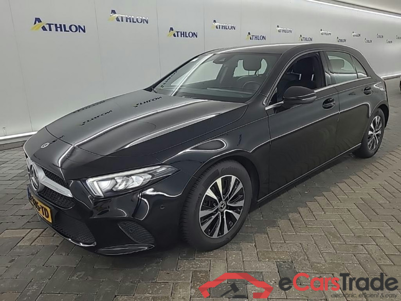 MERCEDES-BENZ A-klasse A 180 Business Solution 5D 100kW