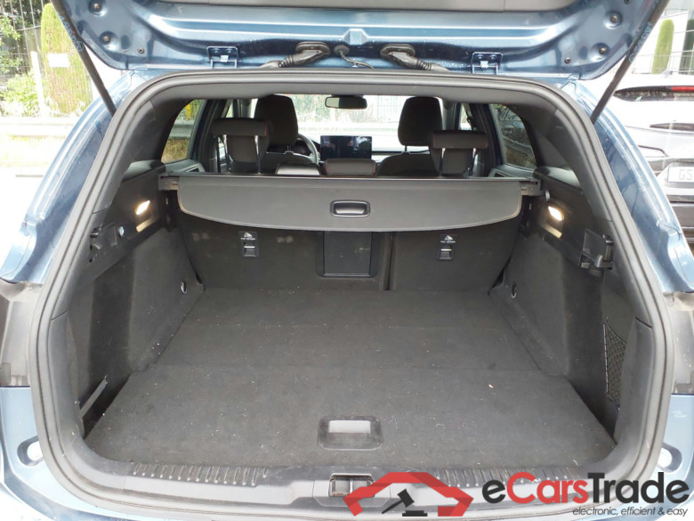 FORD Focus FORD Focus 1.0 SW ST-LINE X 155 ch S&S (mHEV) Powershift +  winter pack #2