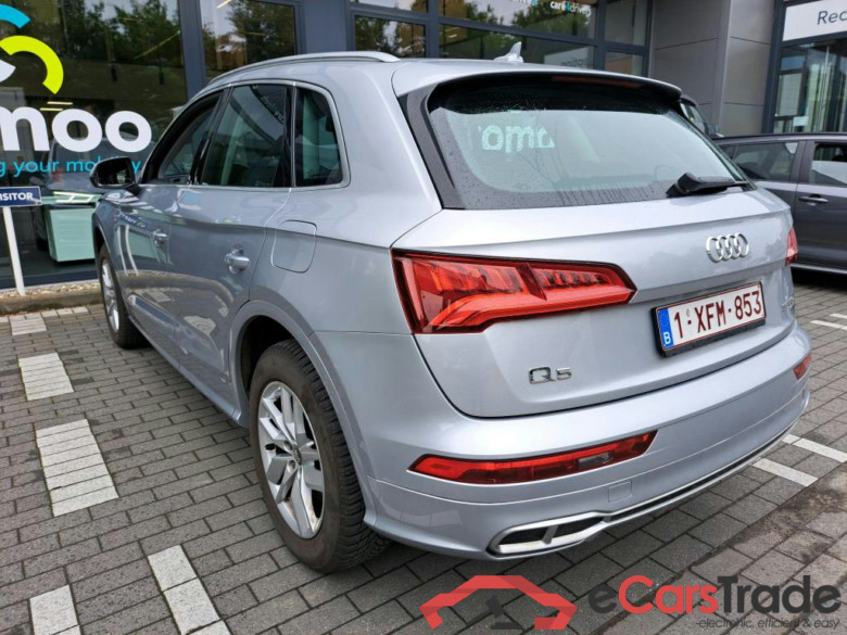 AUDI Q5 - 2017 55 TFSi e PHEV Q Sport S tronic #3