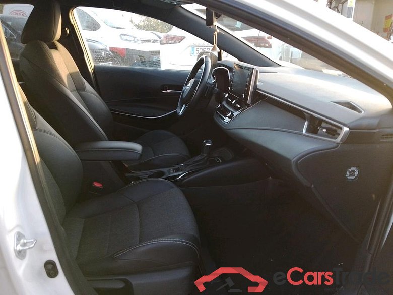 TOYOTA Corolla / 2020 / 5P / berlina con portón 2.0 180H STYLE E-CVT #6