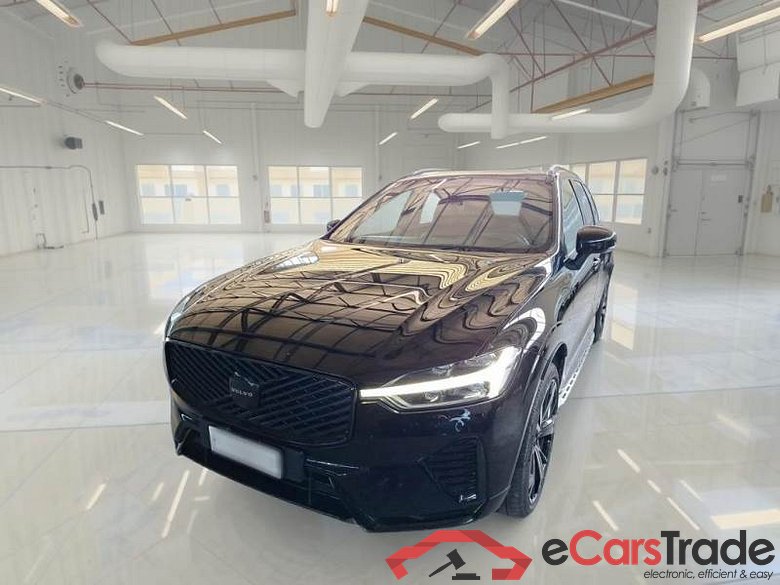 VOLVO XC60 / 2021 / 5P / SUV T6 PLUG-IN AWD AUTO PLUS BLACK EDITION #1