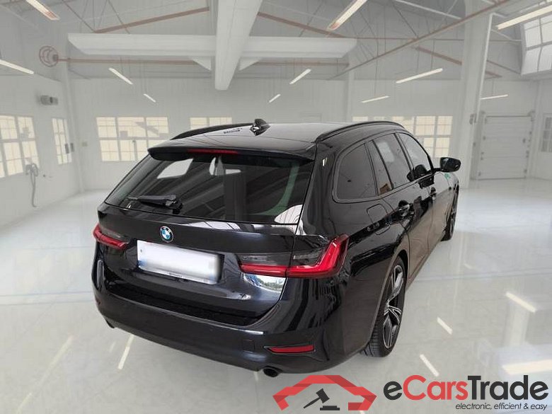 BMW SERIE 3 / 2018 / 5P / STATION WAGON 318D 48V BUSINESS ADVANTAGE TOURING AUTO #2