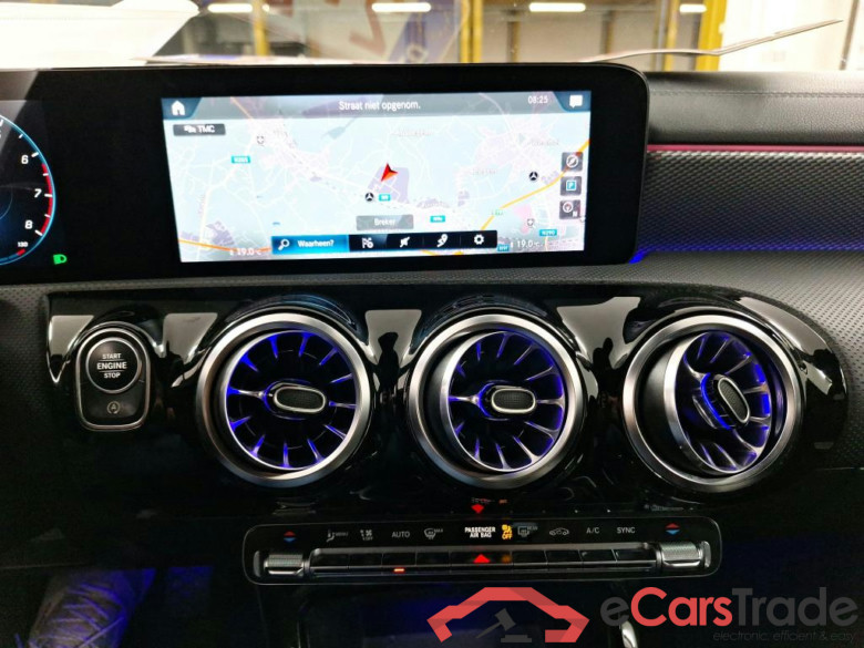 Mercedes CLA 180i SB Progressive LED Widescreen Ambient Navi Sport-Leather KeylessGo Camera Klima PDC ... #6
