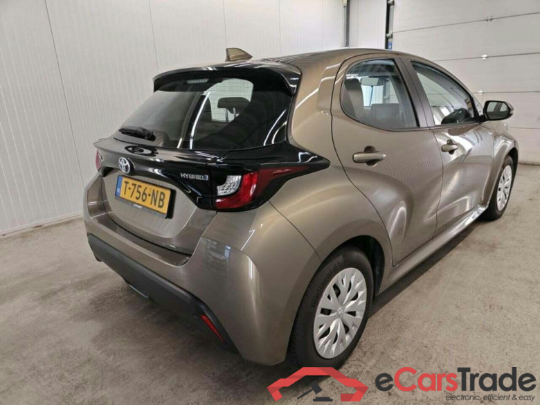 TOYOTA Yaris 1.5 Hyb. Active #2