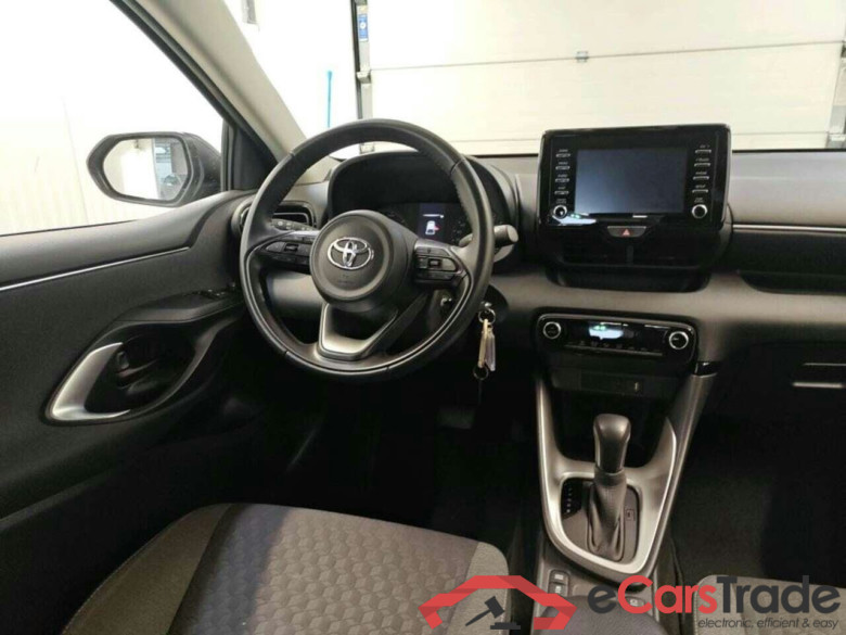 TOYOTA Yaris 1.5 Hyb. Active #3