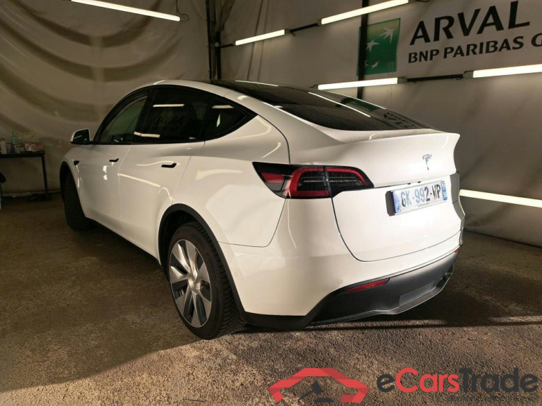 TESLA Model Y / 2020 / 5P / SUV Long Range Dual Motor AWD #3