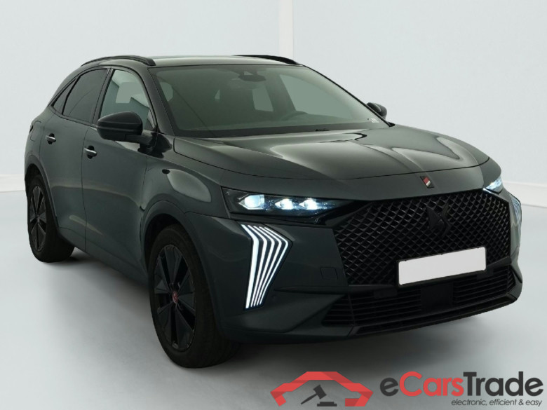 DS DS 7 Performance Line + Hybride Rechargeable E-Tense 300 EAT8 4x4