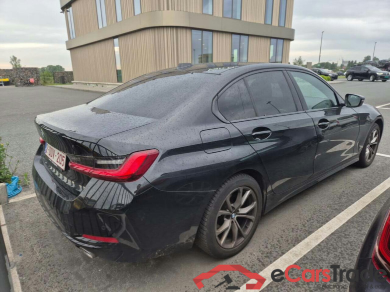 BMW 3-SERIE 2.0 318D AUT #2