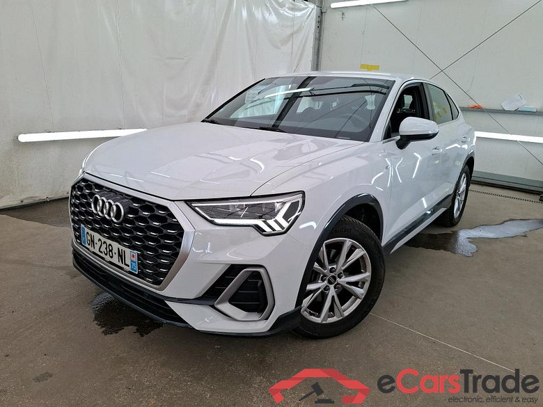 AUDI Q3 Sportback / 2018 / 5P / SUV 35 TFSI 150 S Tronic S LINE